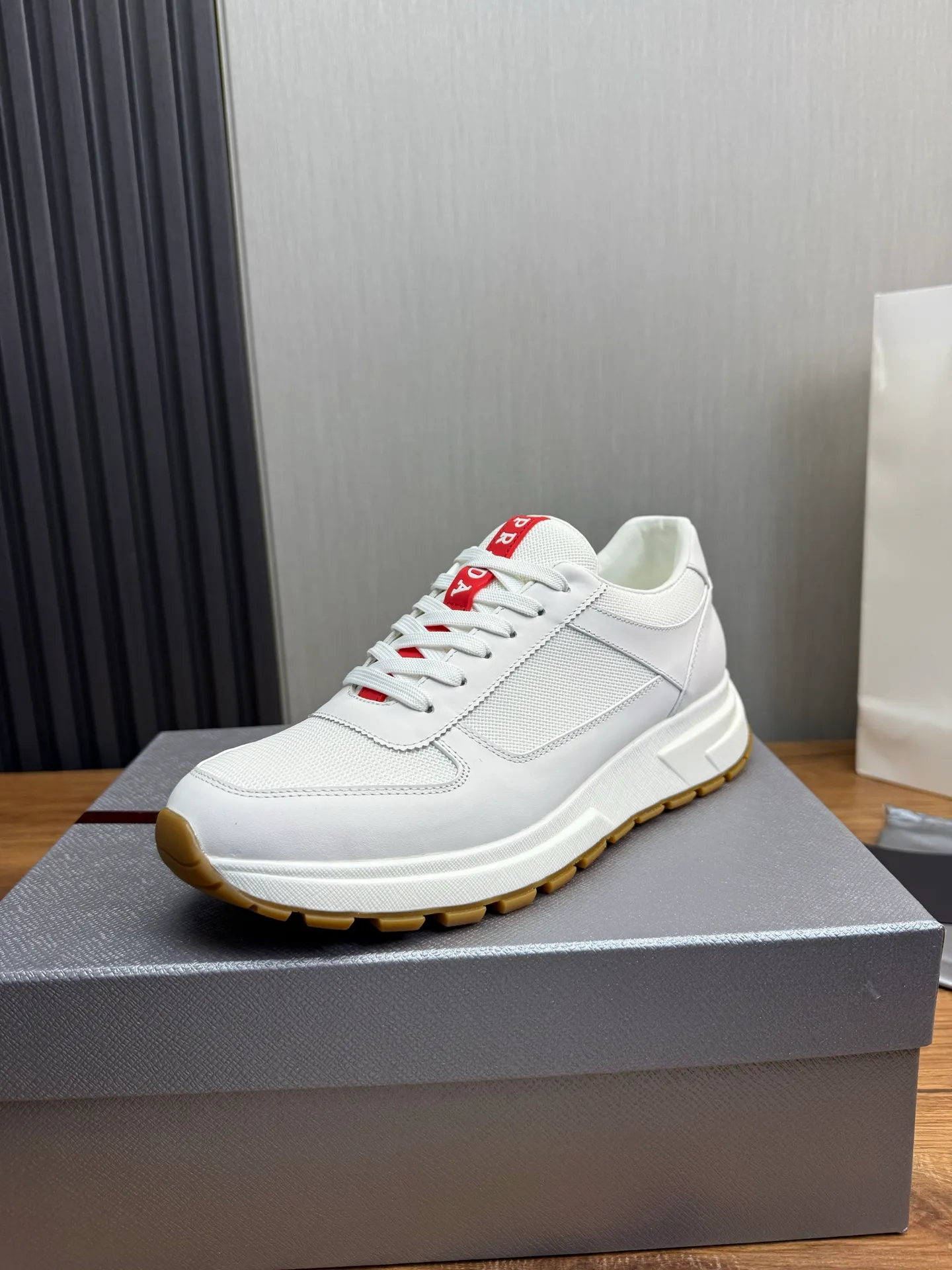 Men's shoes 💰560💰 [PRADA] Men's shoes are popular in the counter, official website is synchronized, 1 high-quality shipment ✔️Original cowhide upper + cowhide lining, 1🆚1 replica, original sole, 38-45 (45 customized, non-refundable)